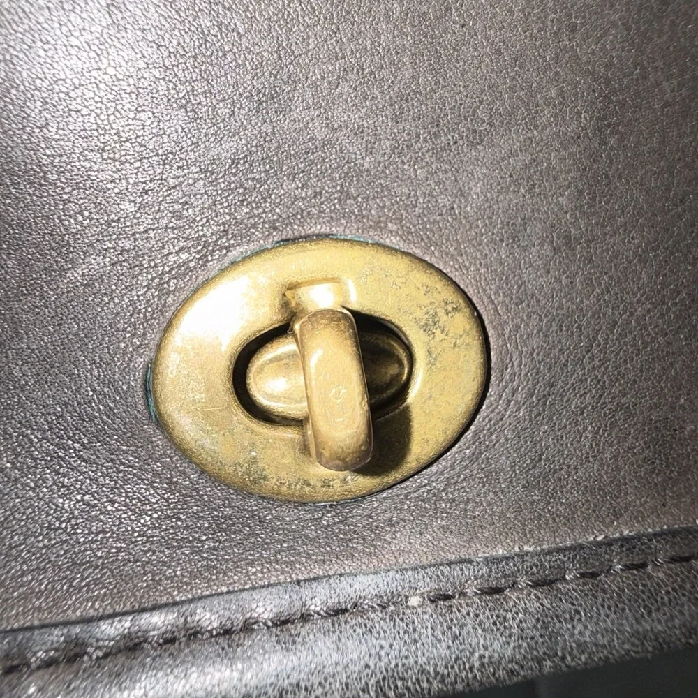 Vintage COACH Pre '94 Compact Pouch Black Leather Crossbody Bag Purse USA